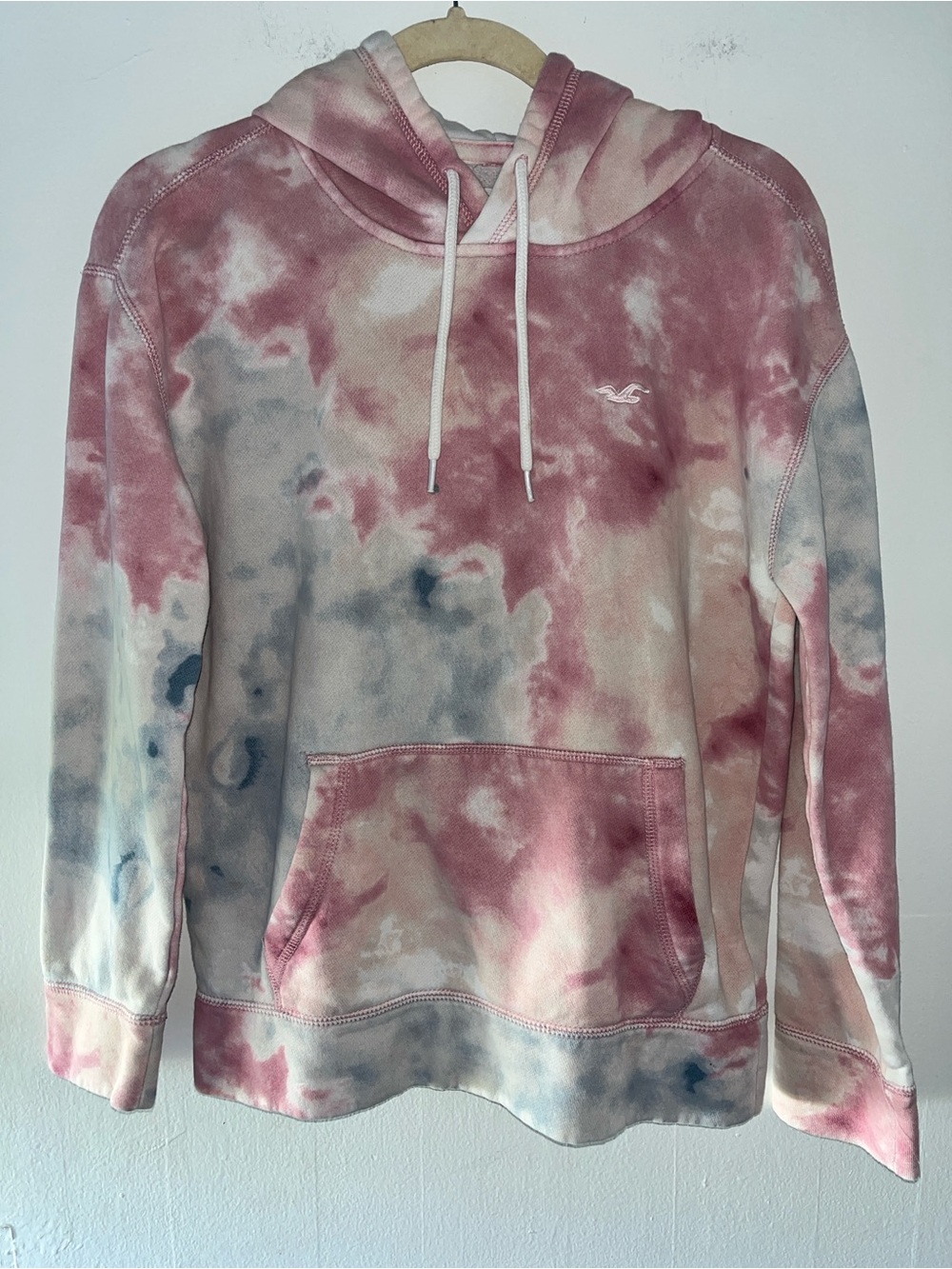 Hollister Pink and Gray Tie-Dye Pullover Hoodie